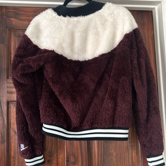 Nike soft sweater with zipper - Picture 4 of 6